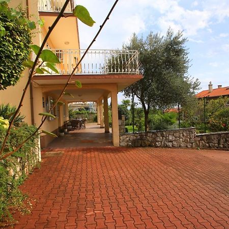 Apartment Rosa Rijeka Exterior photo